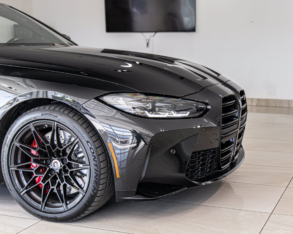 Used 2023 BMW M4 xDrive Competition w/ Executive Package AWD/4WD image 3