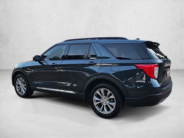 Certified 2023 Ford Explorer XLT w/ Equipment Group 202A RWD image 6
