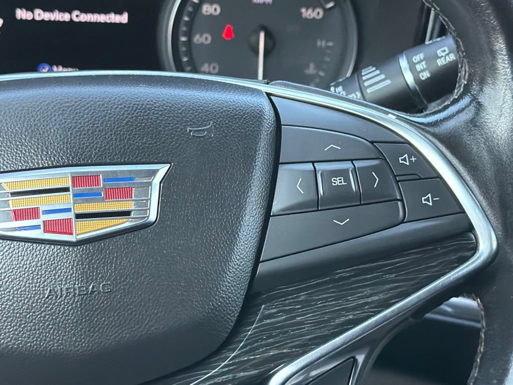 Certified 2020 Cadillac XT5 Premium Luxury AWD/4WD image 17
