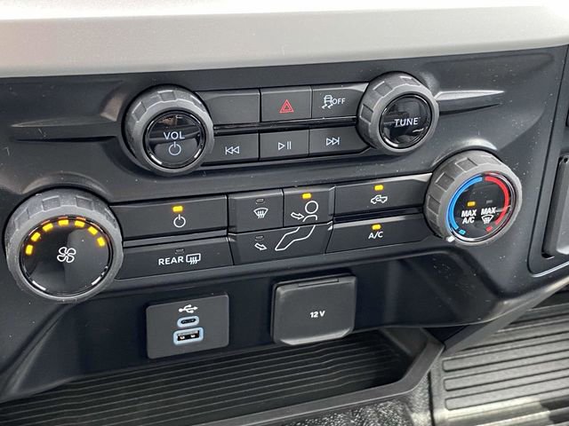 New 2025 Ford F350 XL w/ XL Chrome Package image 15