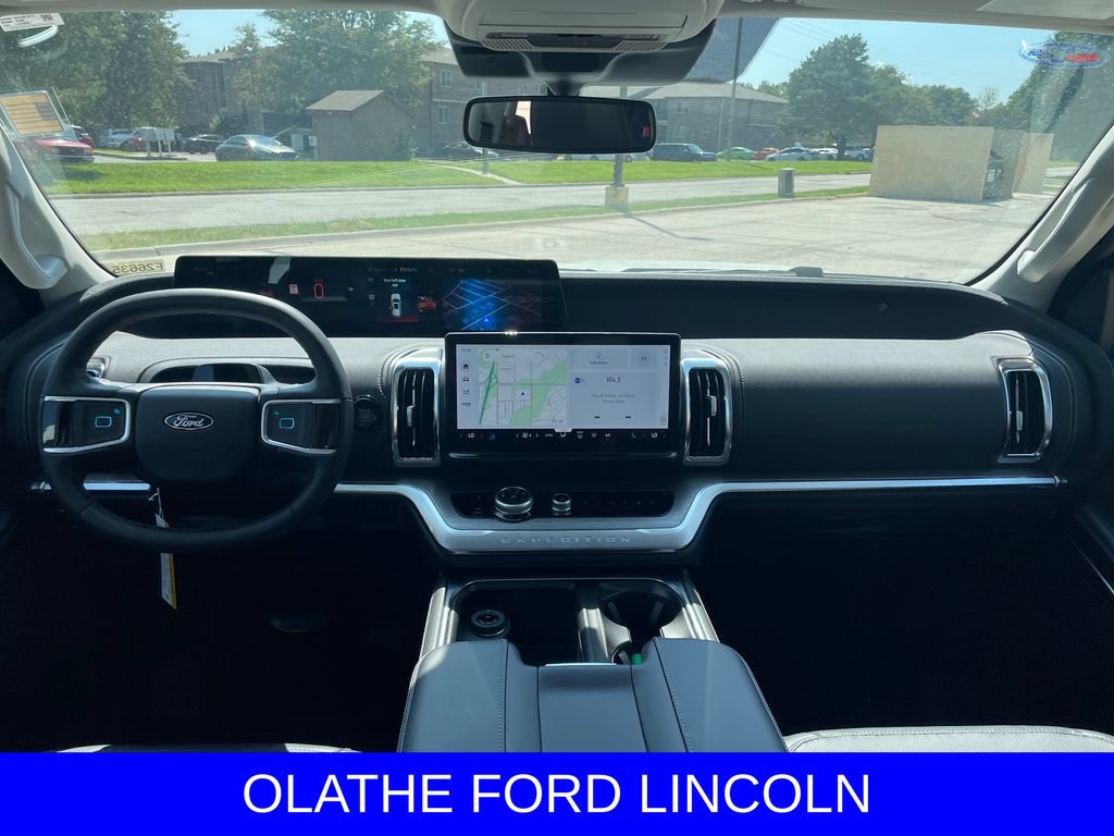 New 2026 Ford Expedition Max Platinum w/ Driver's Package AWD/4WD image 13