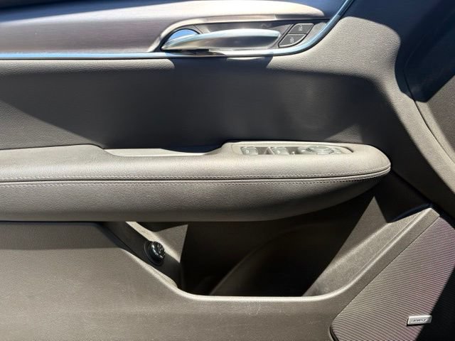 Used 2020 Cadillac XT5 Luxury w/ LPO, Floor Liner Package AWD/4WD image 26
