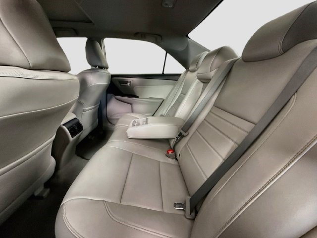 Used 2017 Toyota Camry XLE w/ Moonroof Package FWD image 24