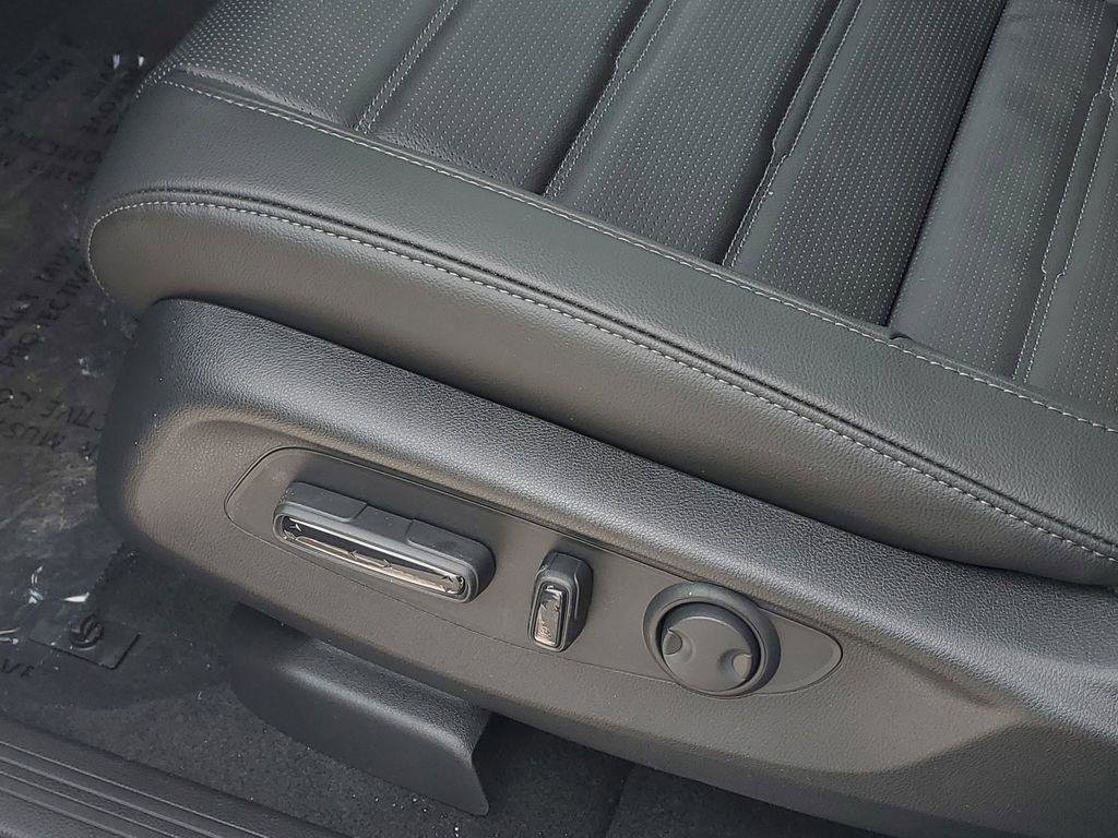 New 2026 Honda CR-V EX-L image 8