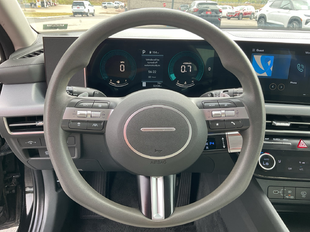 Used 2025 Hyundai Sonata SEL FWD image 16