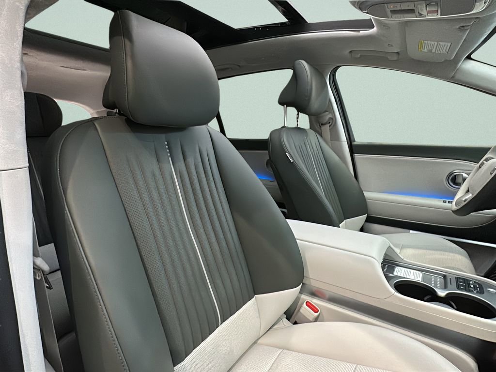 New 2026 Hyundai Ioniq 9 Calligraphy image 18