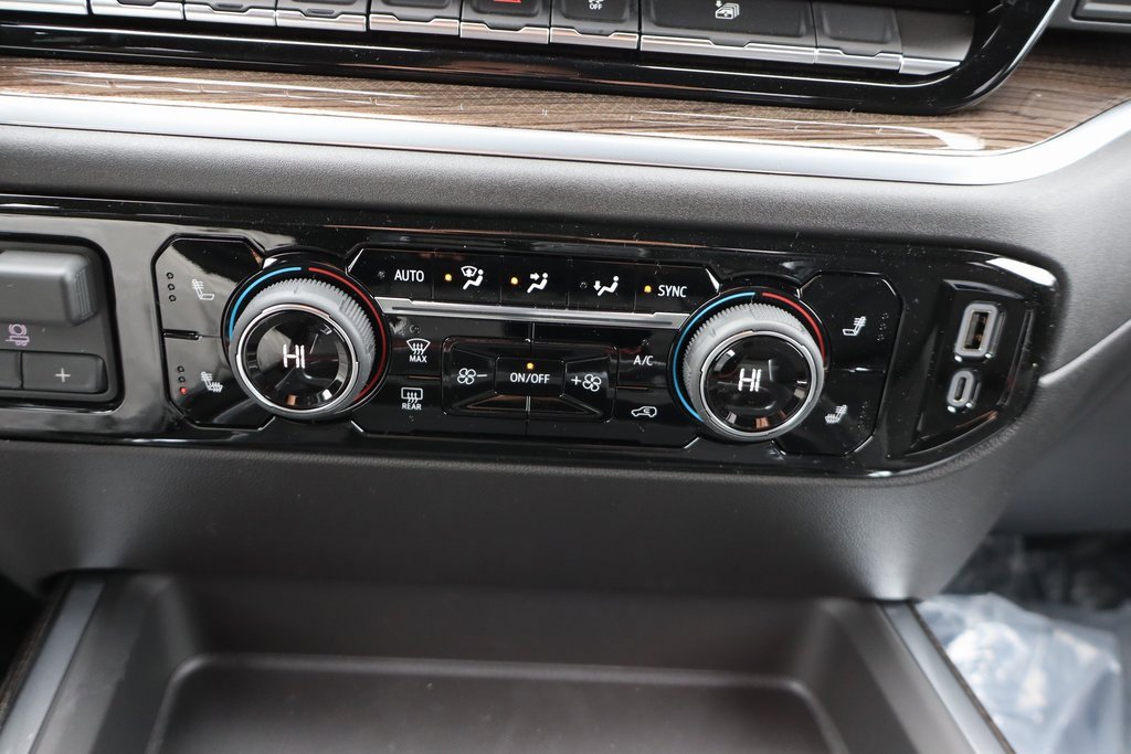 New 2026 Chevrolet Silverado 3500 LT image 12