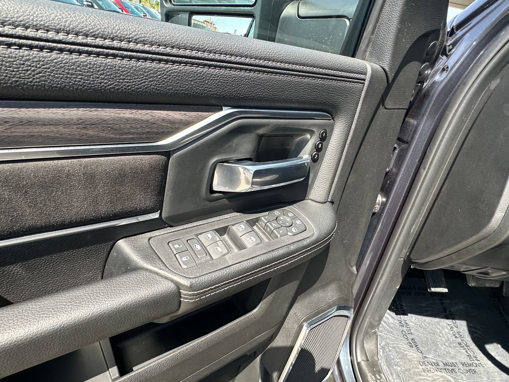New 2026 RAM 2500 Laramie w/ Night Edition AWD/4WD image 19