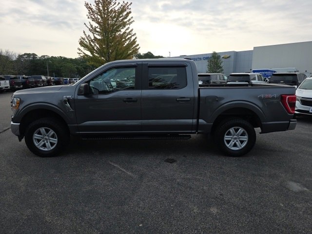 Used 2021 Ford F150 XLT image 2