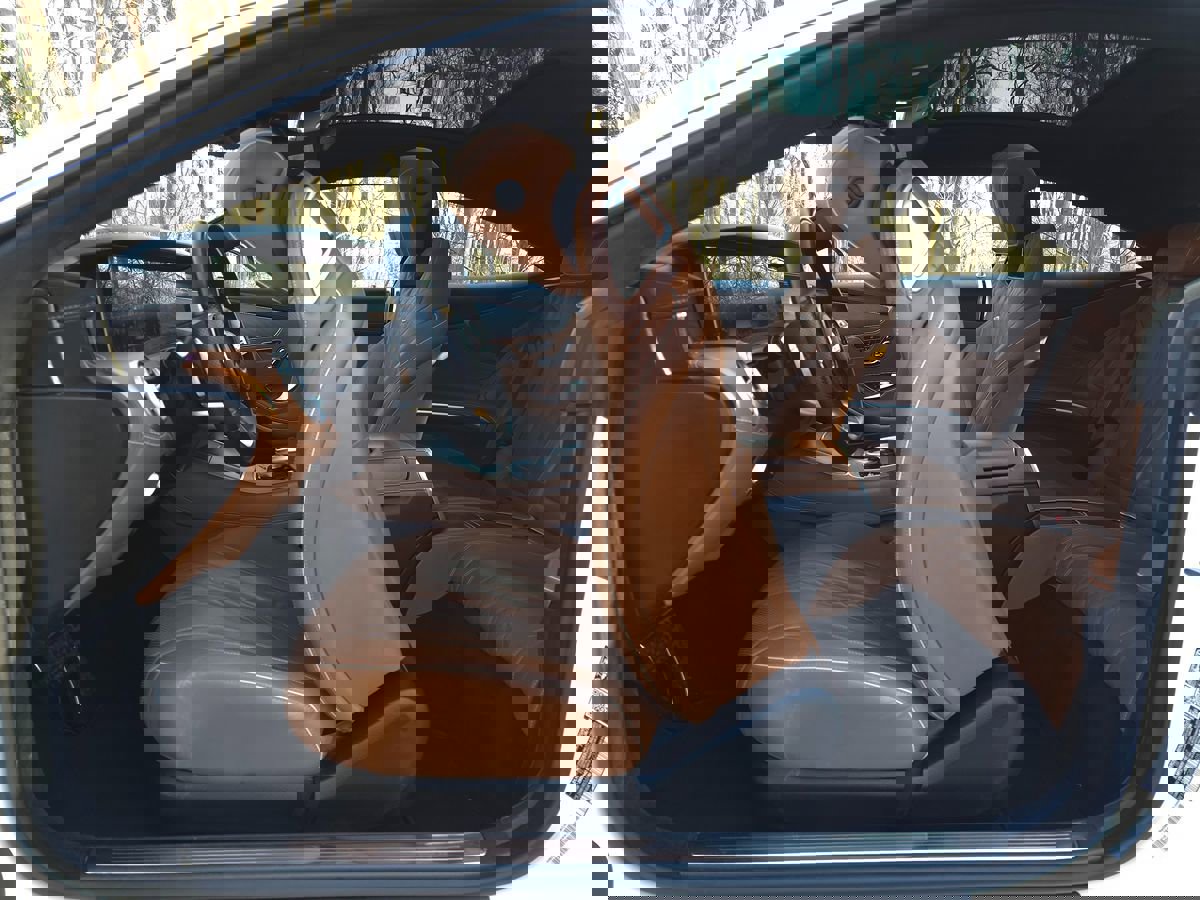 Used 2021 Mercedes-Benz S 560 4MATIC Coupe image 15