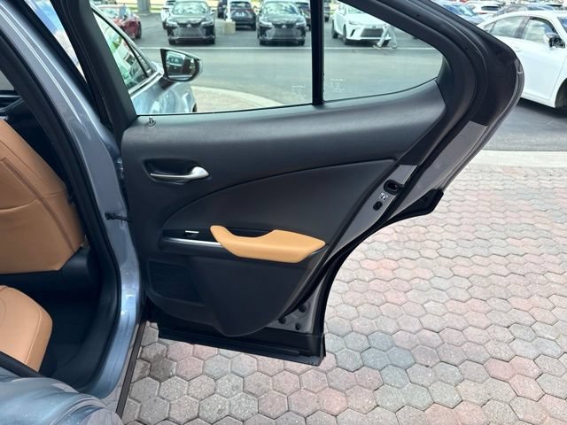 New 2026 Lexus UX 300h AWD w/ Accessory Package (2T) image 33
