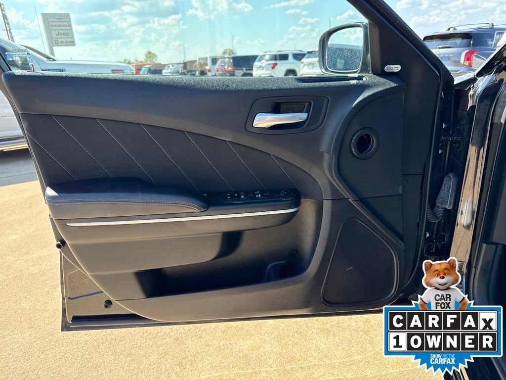 Certified 2023 Dodge Charger SXT RWD image 6
