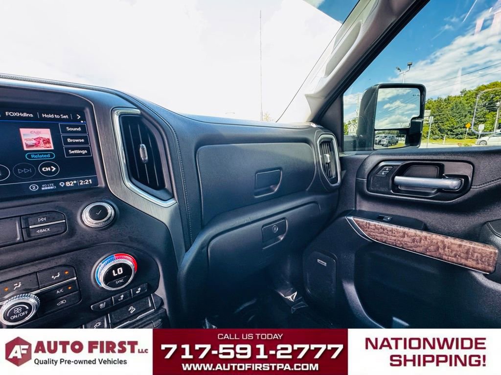 Used 2020 GMC Sierra 2500 Denali w/ Denali Ultimate Package image 18