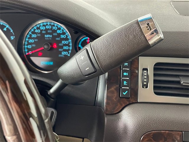 Used 2012 GMC Yukon XL Denali image 11