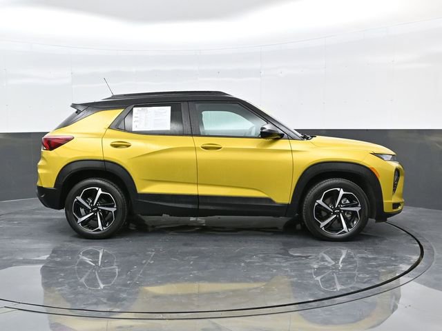 Used 2023 Chevrolet TrailBlazer RS w/ Sun and Liftgate Package AWD/4WD image 8