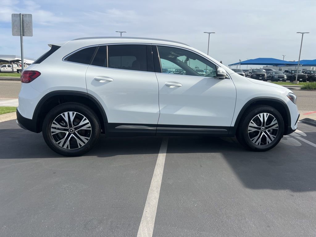 Used 2025 Mercedes-Benz GLA 250 4MATIC image 13
