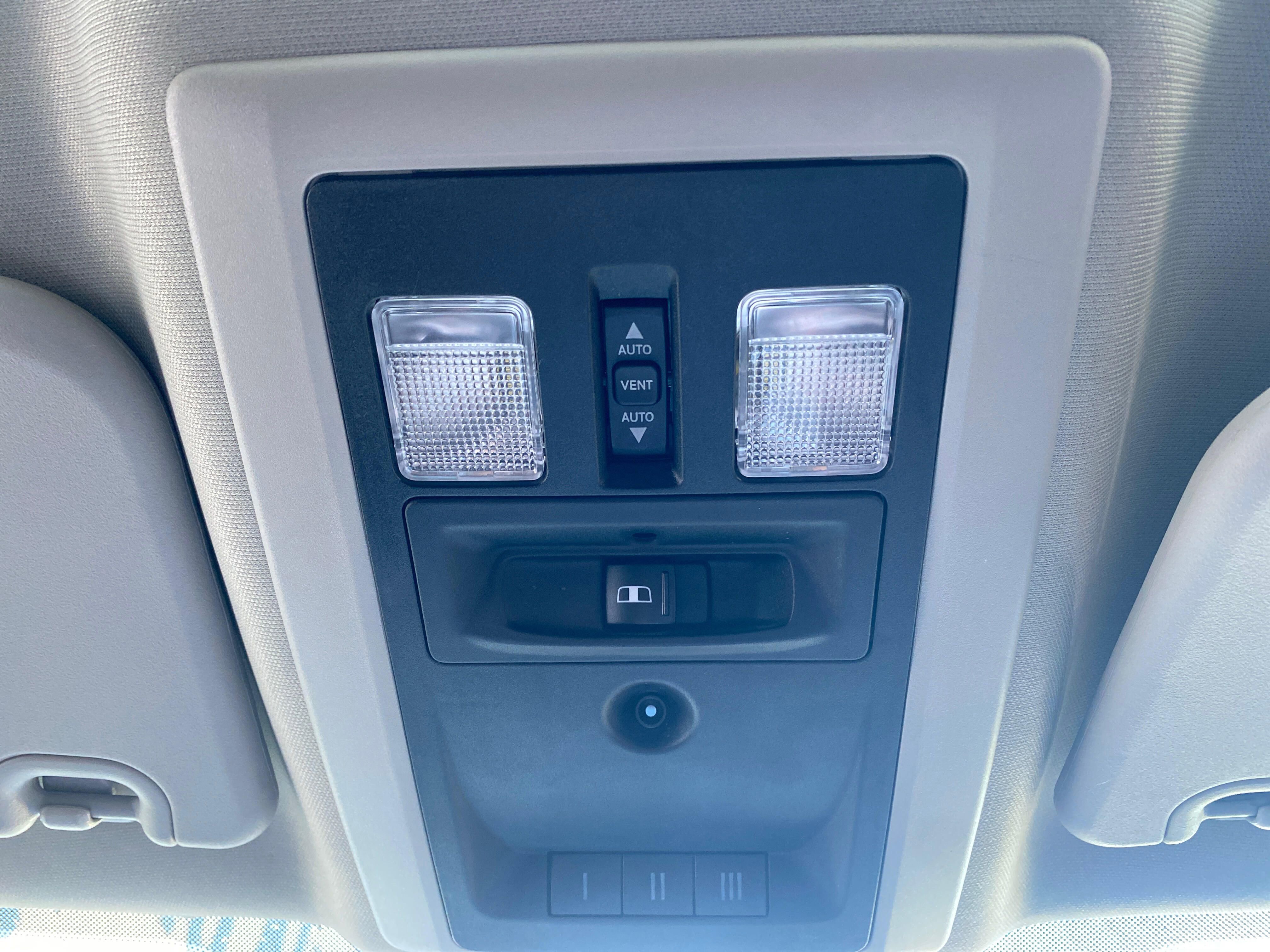 Used 2012 RAM 3500 Laramie Longhorn w/ Cold Weather Group image 21