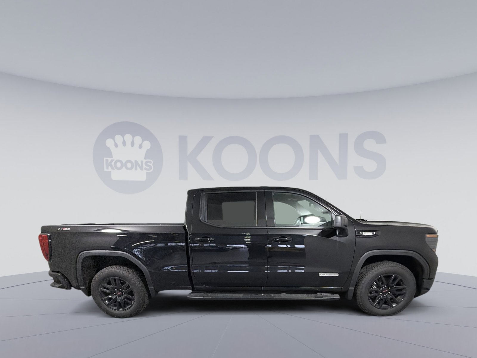 New 2026 GMC Sierra 1500 Elevation image 8