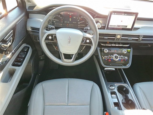 Used 2022 Lincoln Corsair AWD w/ Equipment Group 101A image 11