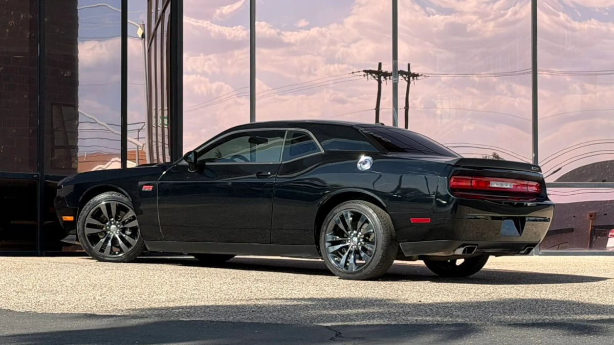 Used 2014 Dodge Challenger SRT8 Core w/ Electronics Convenience Group RWD image 9