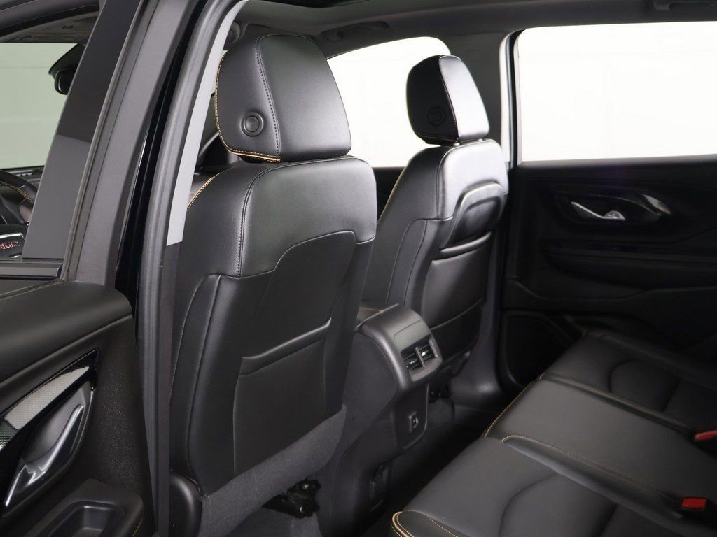 Used 2024 GMC Terrain AT4 w/ Infotainment Package II image 31