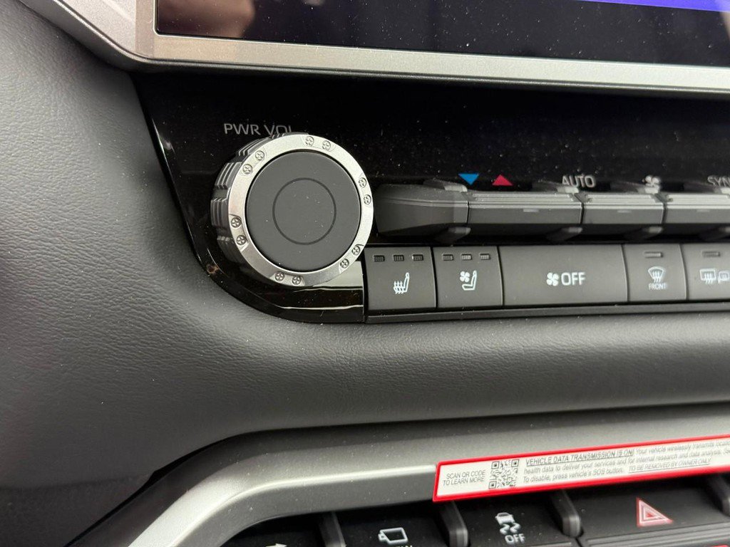 New 2025 Toyota Tundra Platinum w/ TRD Off-Road Package image 19