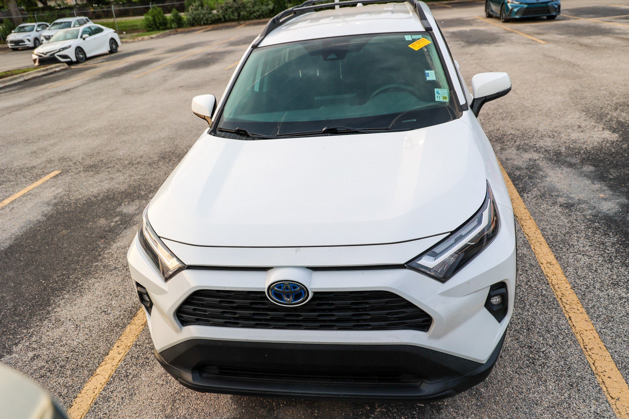 Used 2023 Toyota RAV4 AWD Hybrid image 4