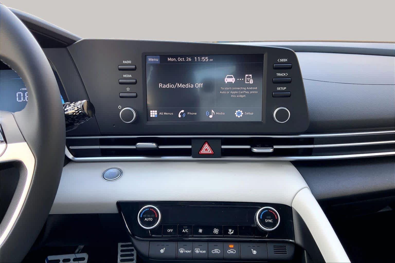 New 2026 Hyundai Elantra SEL Sport FWD image 6