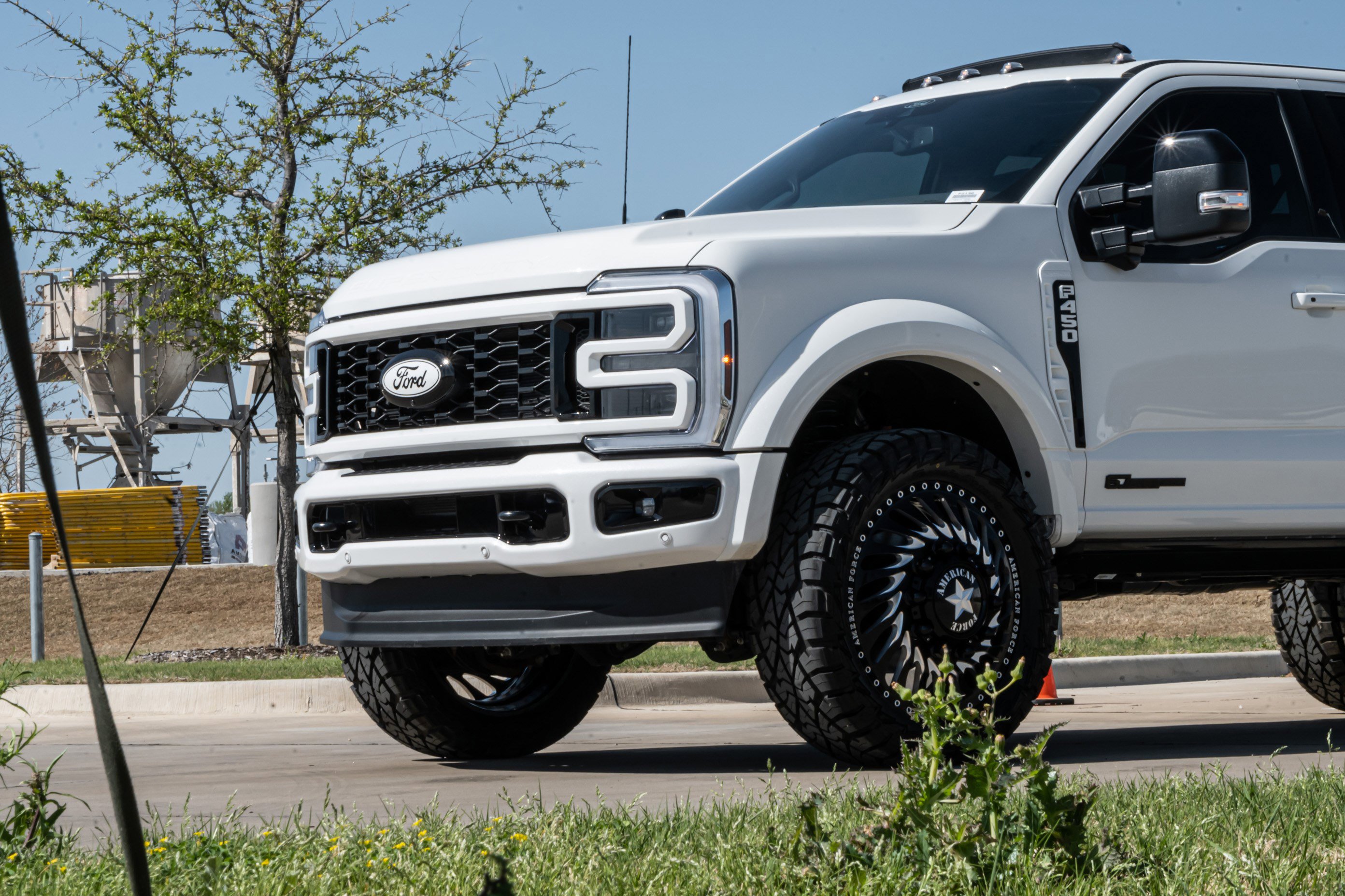 Used 2025 Ford F450 Platinum image 44