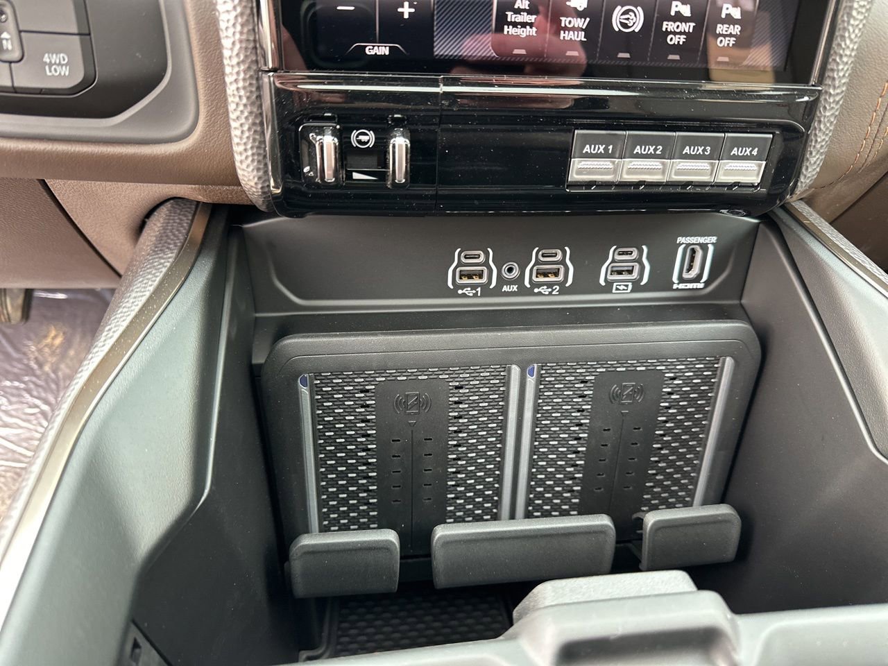 New 2026 RAM 3500 Longhorn image 21