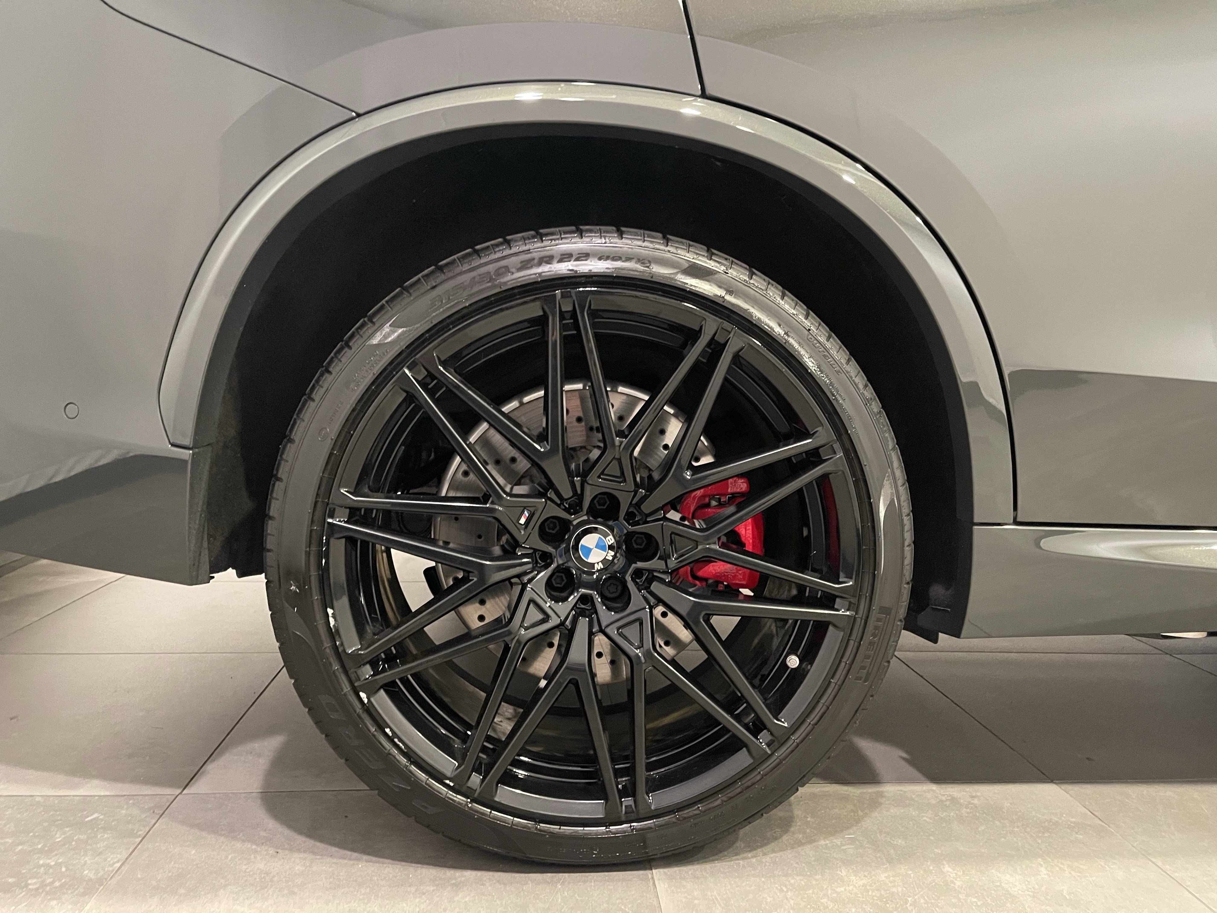 Used 2025 BMW X5 M Competition w/ Executive Package AWD/4WD image 9
