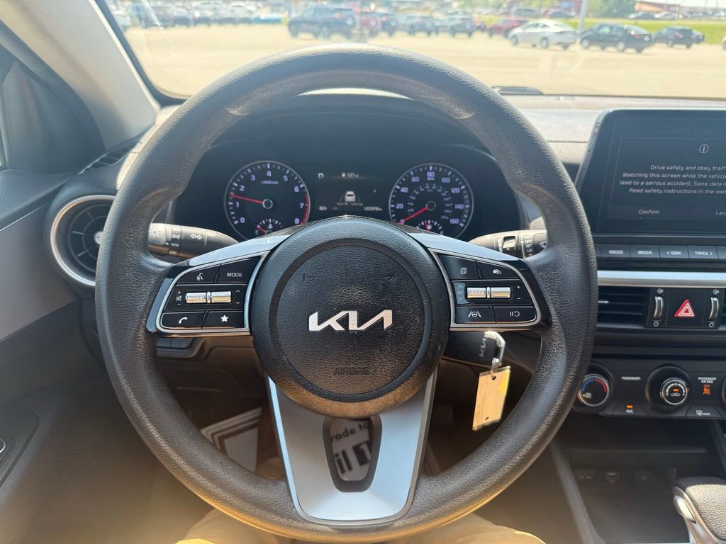 Used 2024 Kia Forte LXS FWD image 13