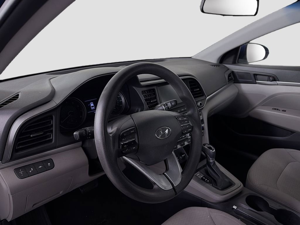Used 2020 Hyundai Elantra SEL FWD image 10