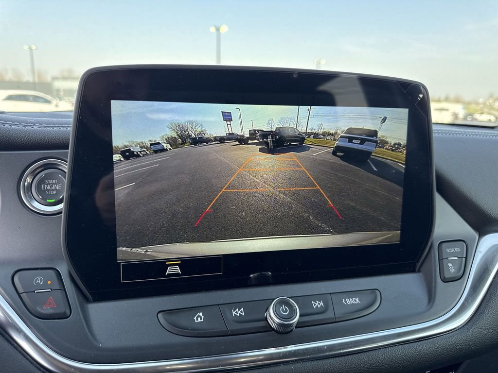 New 2025 Chevrolet Blazer LT image 17