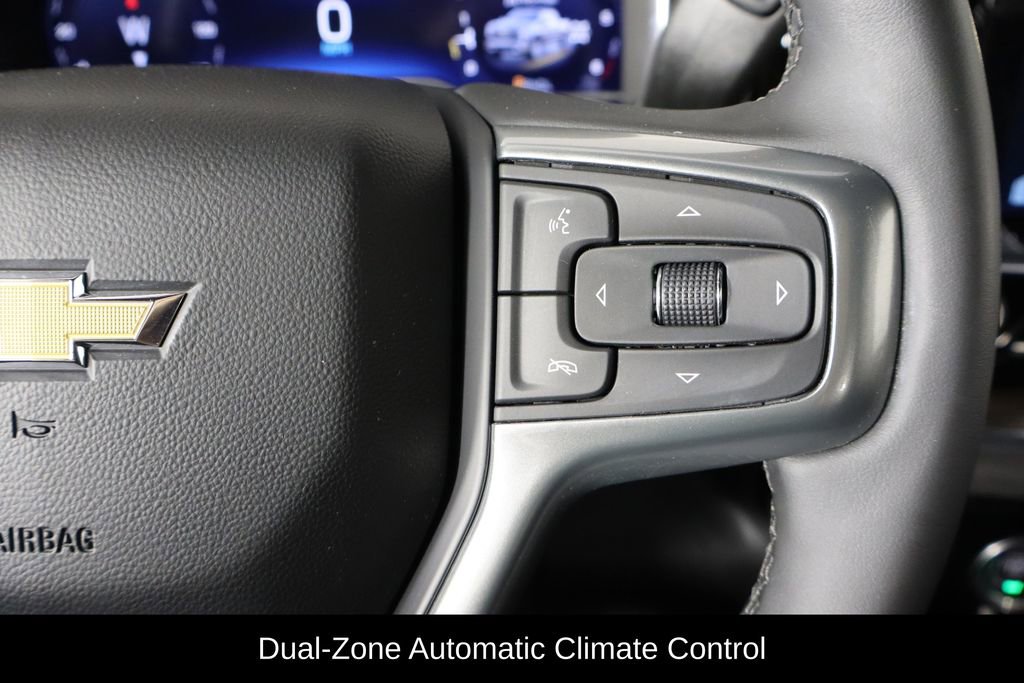Used 2023 Chevrolet Silverado 1500 LT AWD/4WD image 10