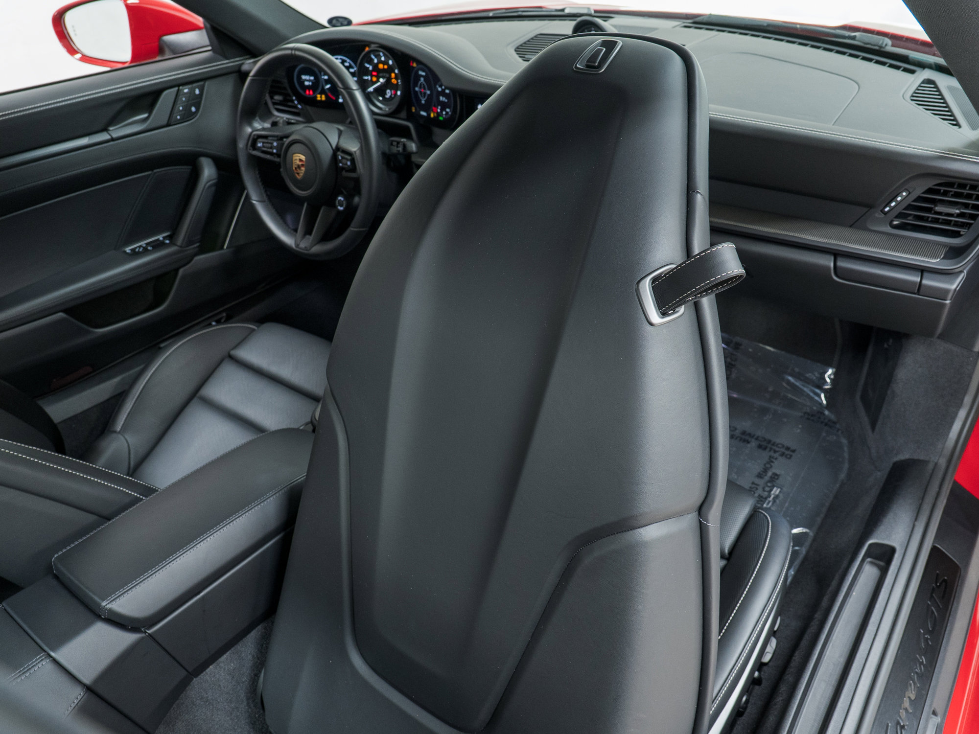 Certified 2024 Porsche 911 Carrera 4 GTS image 29