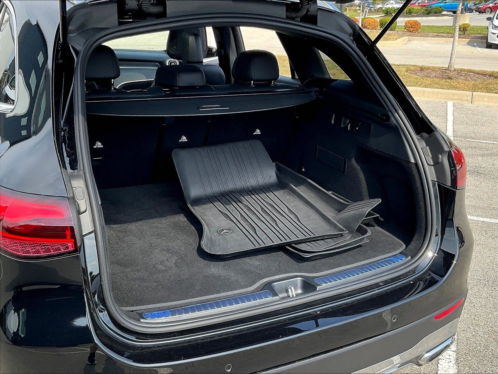Certified 2026 Mercedes-Benz GLC 300 4MATIC image 40