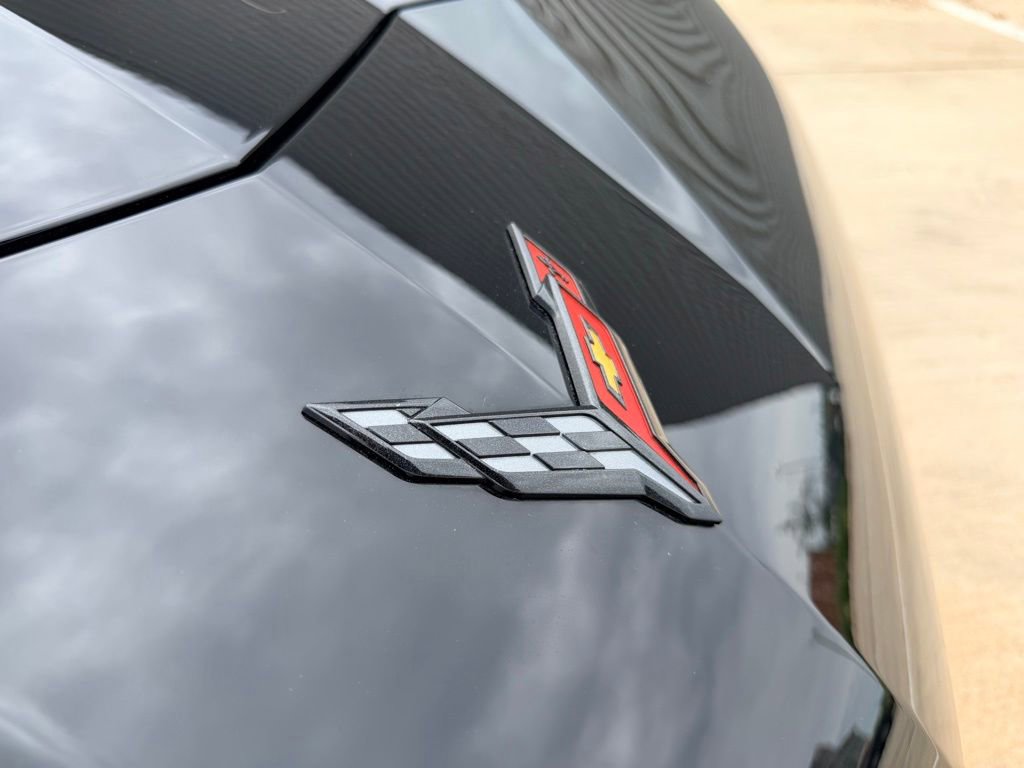 Used 2026 Chevrolet Corvette Z06 w/ Stealth Interior Trim Package RWD image 91