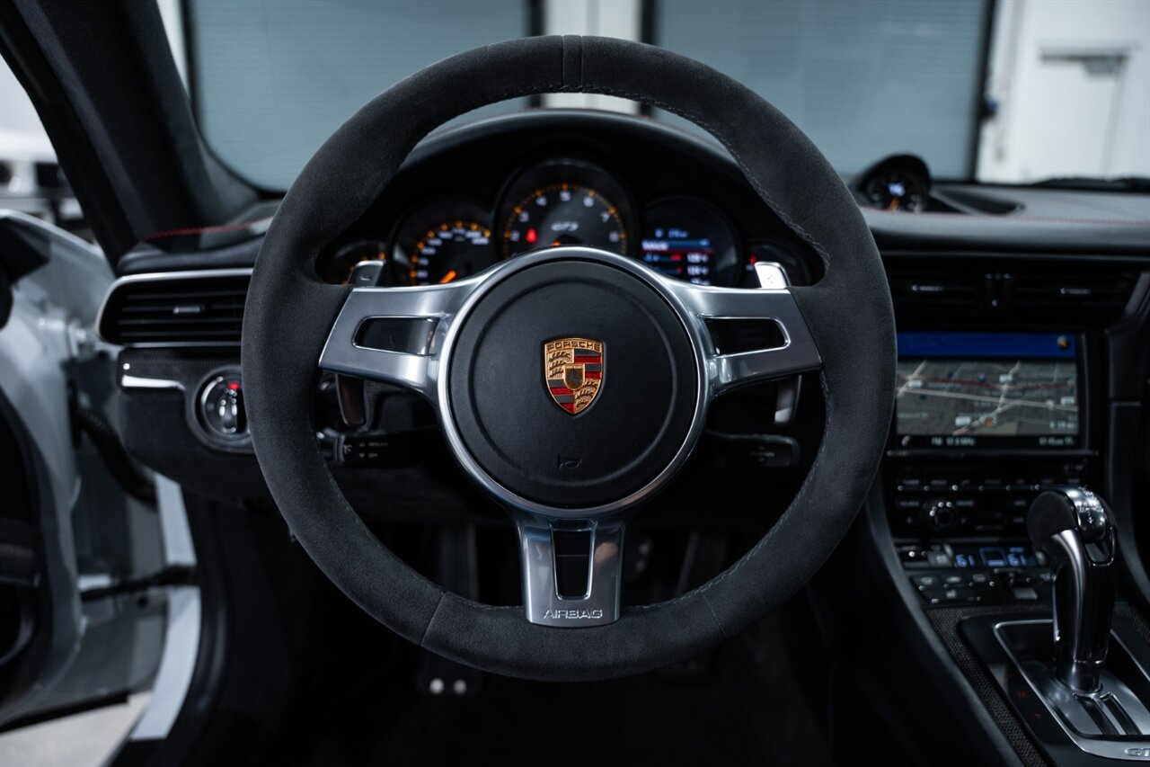 Used 2016 Porsche 911 GT3 RWD image 19