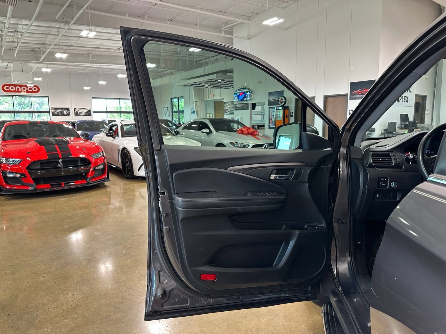 Used 2018 Honda Pilot EX-L image 11