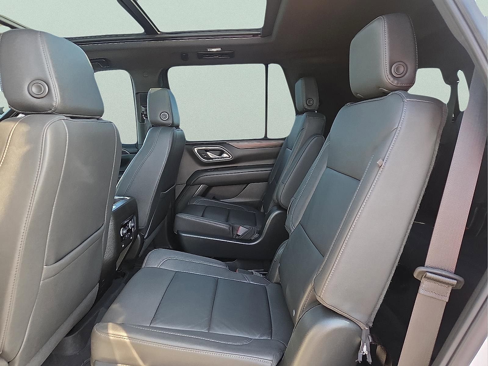 Used 2023 Chevrolet Tahoe LT image 11