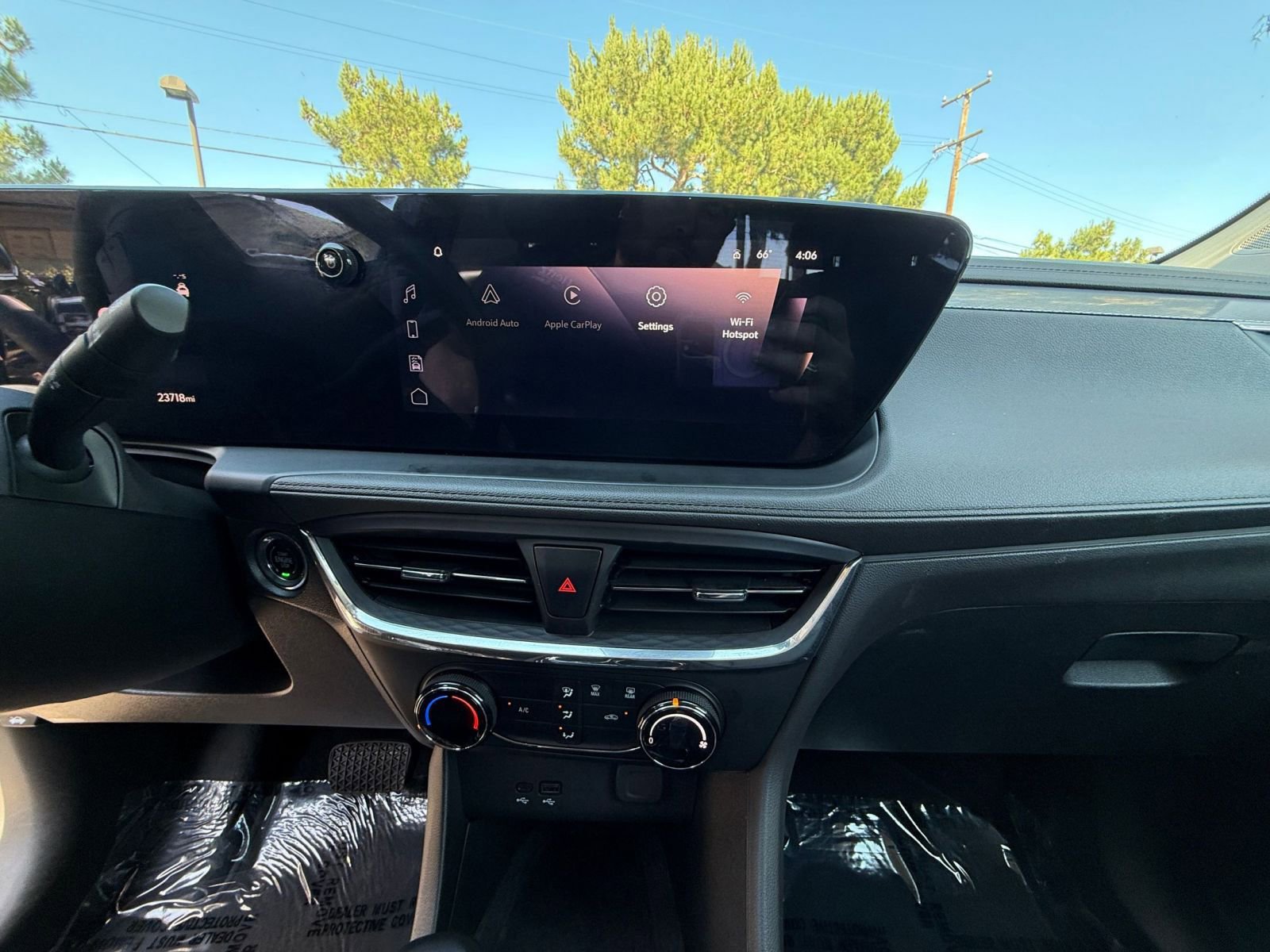 Used 2025 Buick Encore GX Preferred image 17