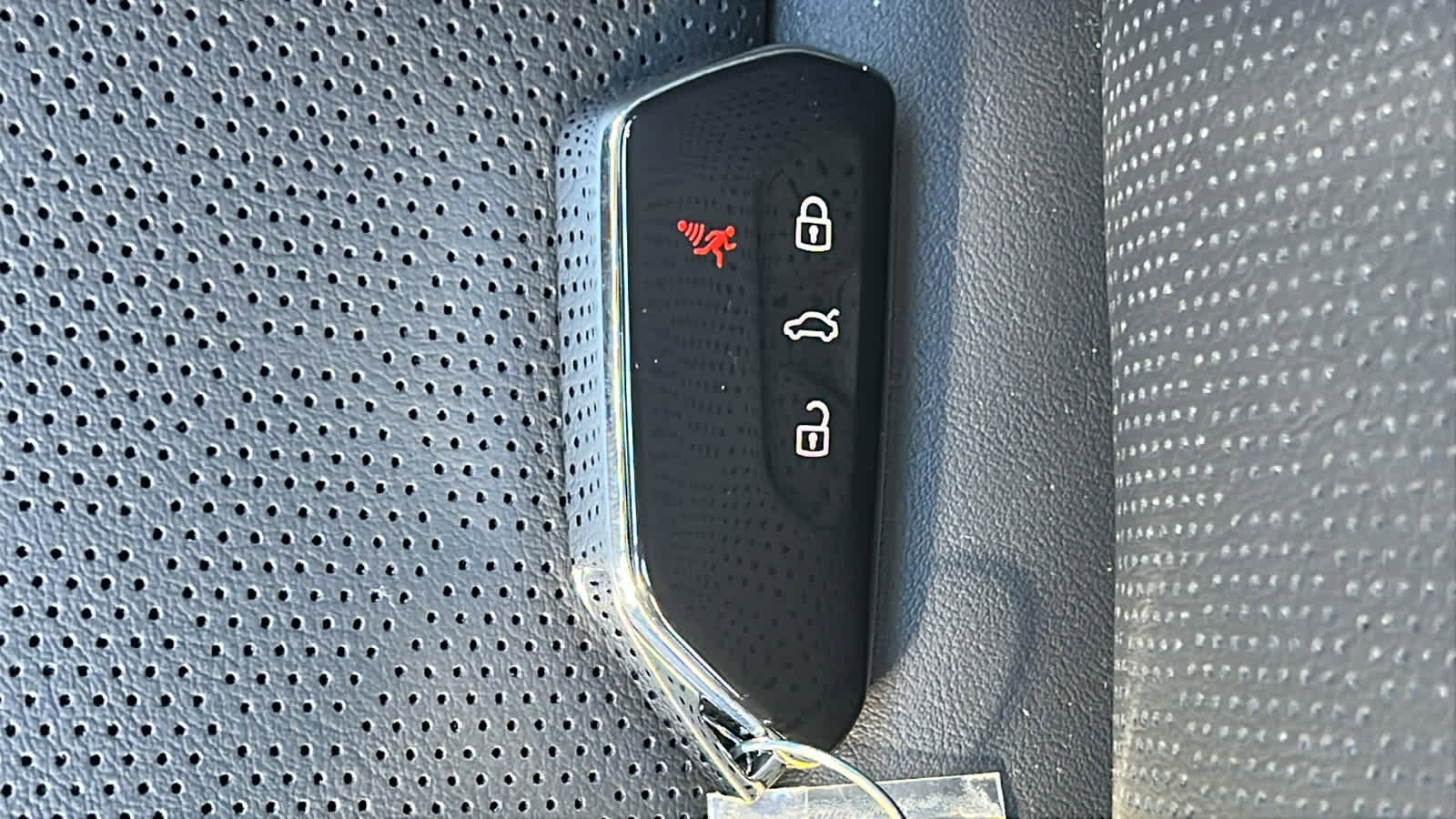 New 2026 Volkswagen ID.4 Pro S Plus image 29