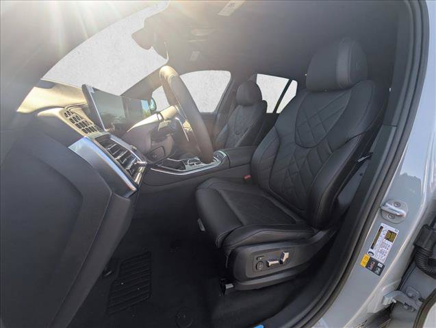 New 2026 BMW X5 xDrive50e w/ M Sport Package AWD/4WD image 12