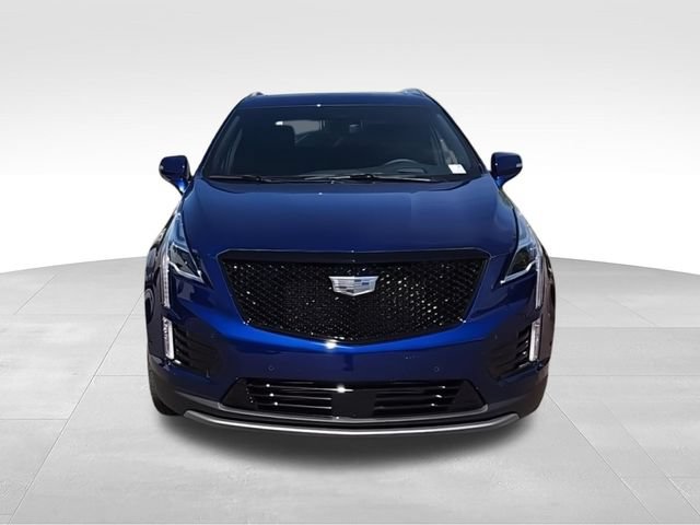 New 2026 Cadillac XT5 Premium Luxury w/ LPO, ONYX Package AWD/4WD image 3