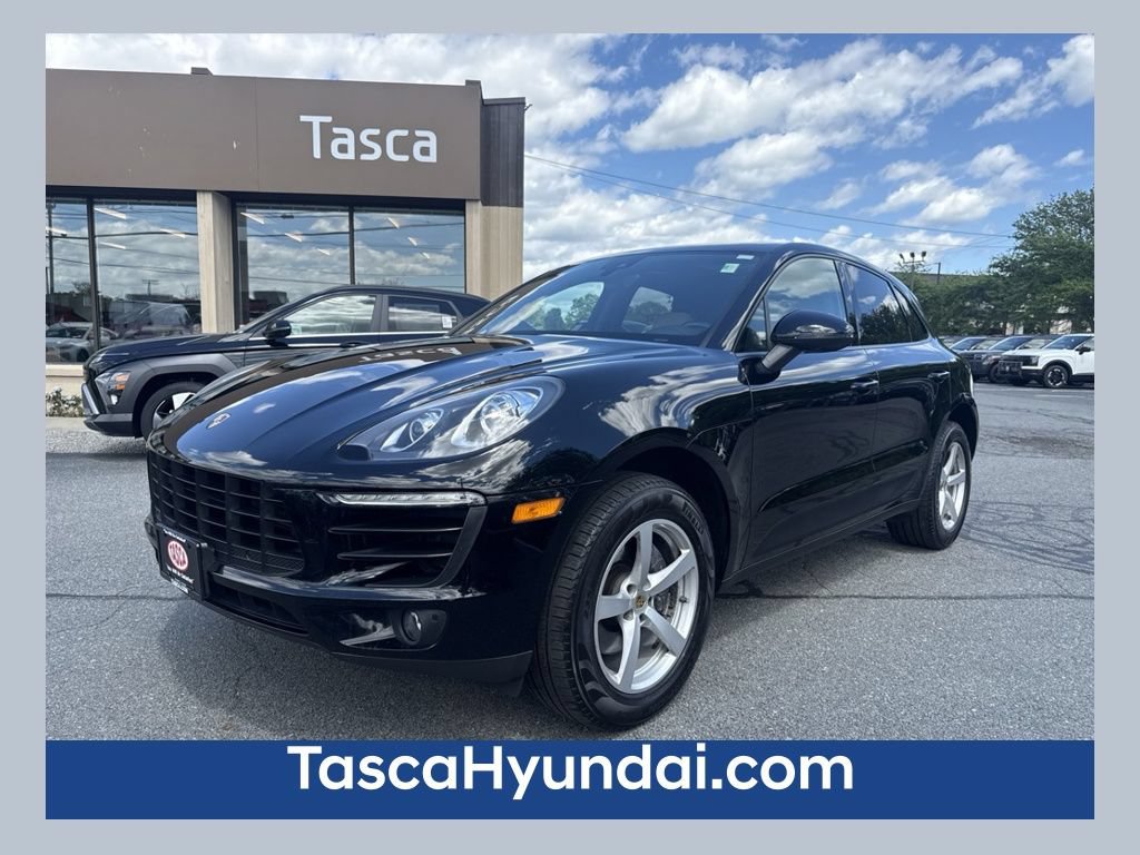 Used 2017 Porsche Macan AWD/4WD video 1