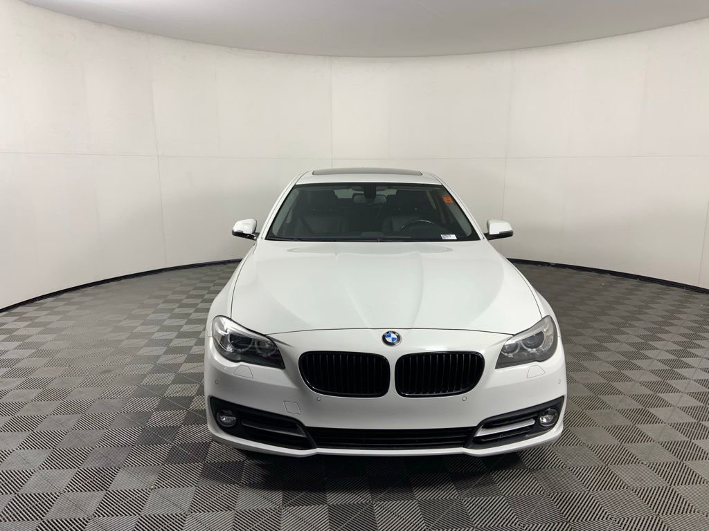 Used 2016 BMW 528i Sedan image 4