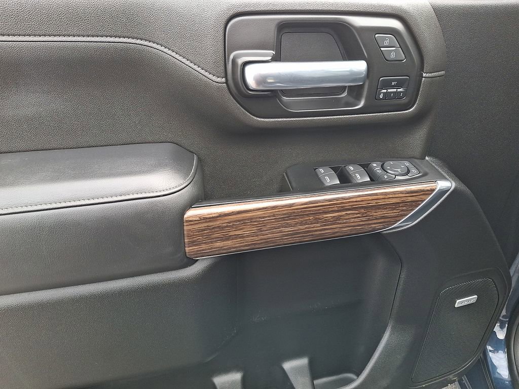 Used 2023 Chevrolet Silverado 3500 High Country w/ Technology Package image 12