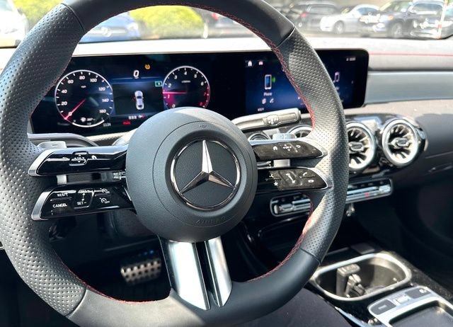Certified 2026 Mercedes-Benz CLA 250 4MATIC image 18