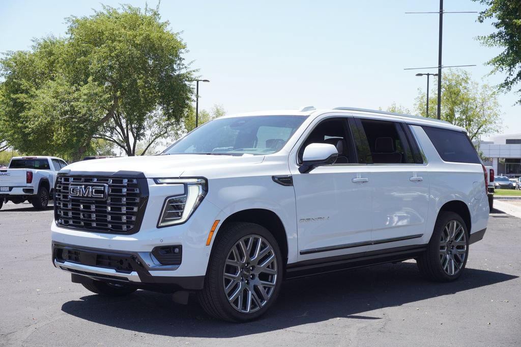 New 2026 GMC Yukon XL Denali Ultimate AWD/4WD image 4